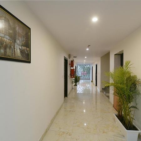 Hotel Hari International - Noida Sector 11 Экстерьер фото